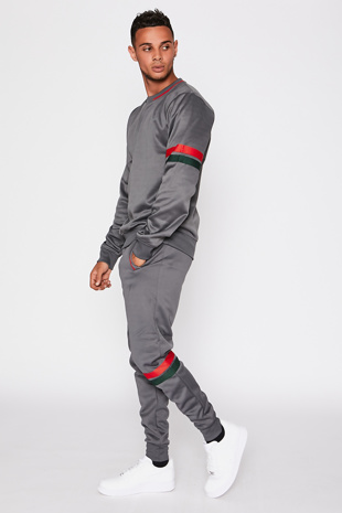 discount tracksuits uk
